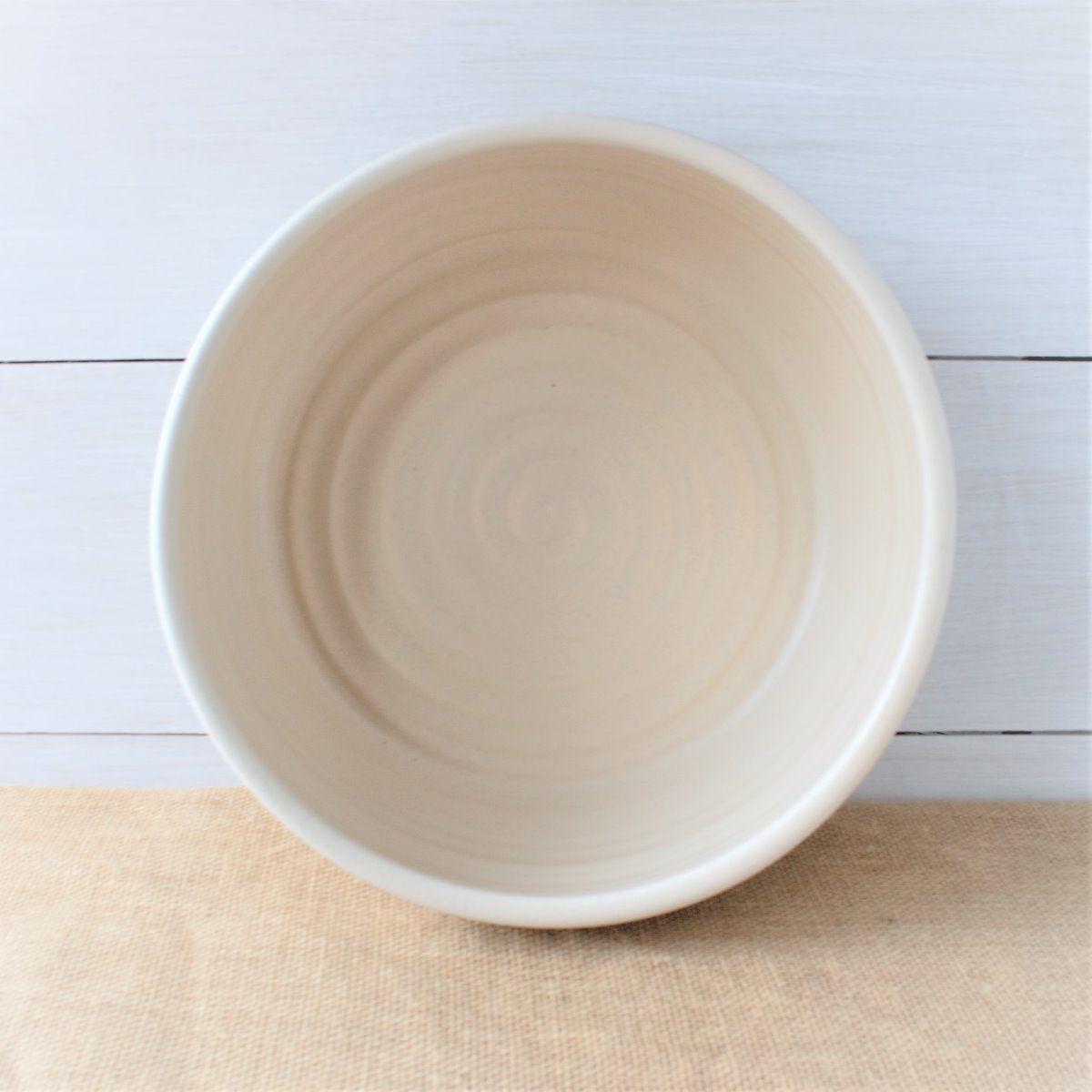 Farmhouse Ridges Serving Bowl